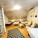 Duna House Duna Haz Holiday home *