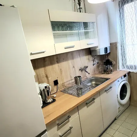 Holiday home Duna House Duna Haz Tass