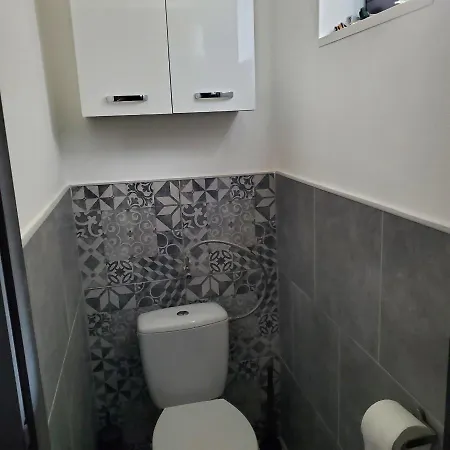 Duna House Duna Haz Tass