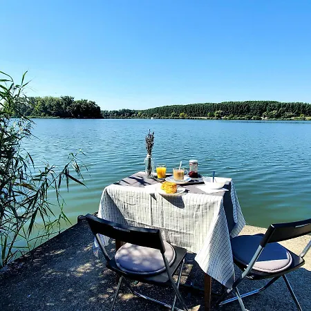 Ferienhaus Duna House Duna Haz