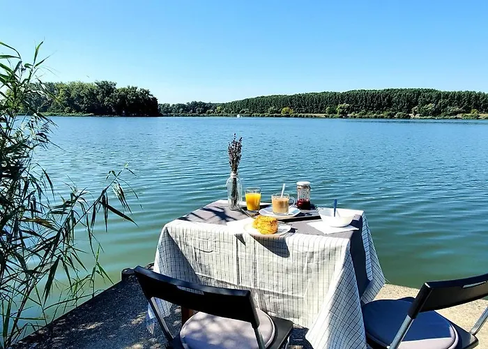 Casa vacanze Duna House Duna Haz